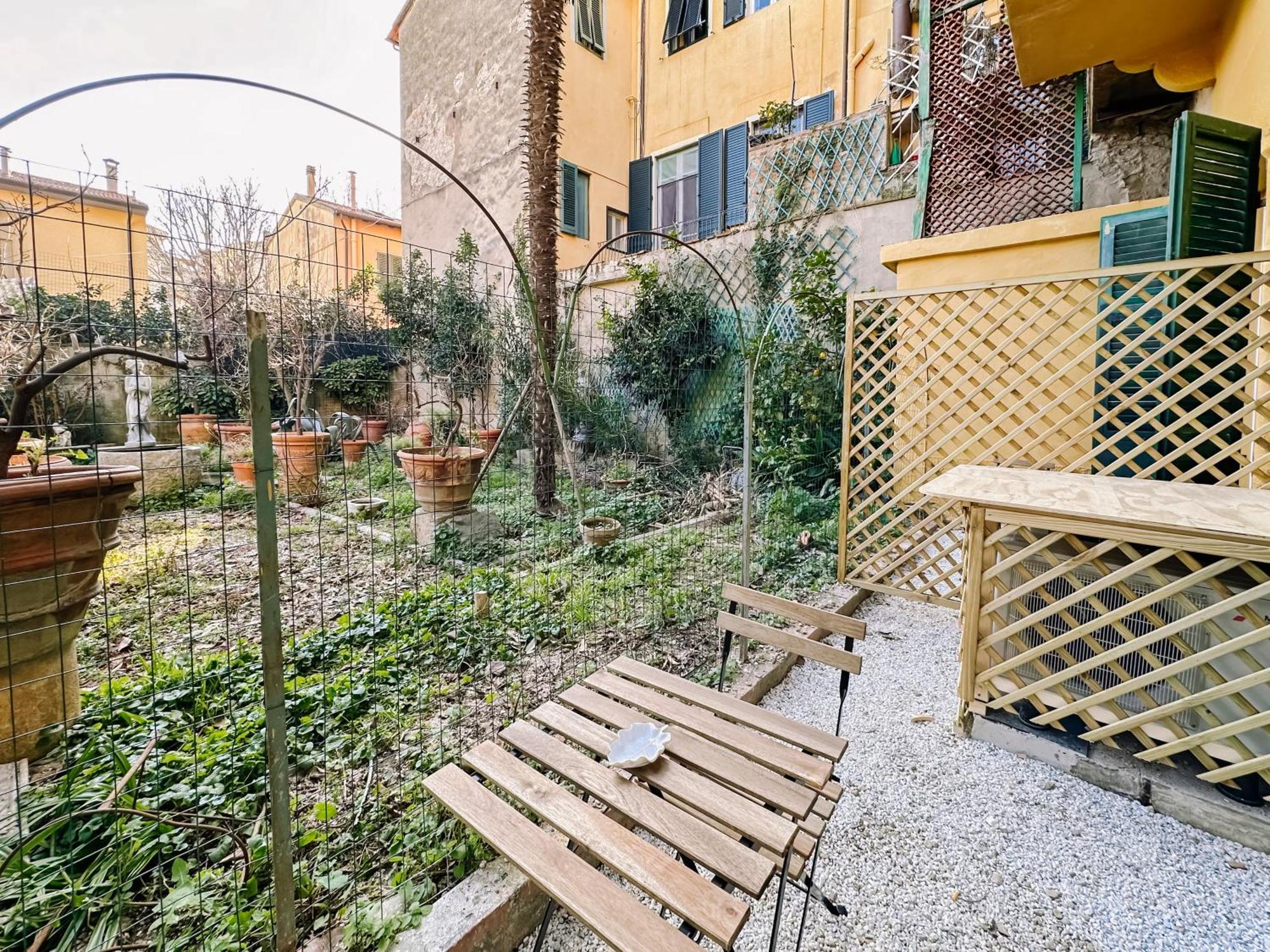 Centro Storico Spina White House Apartment Pisa Exterior photo